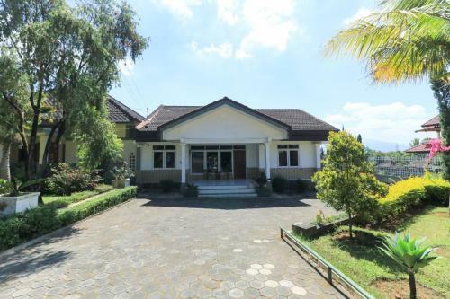Hostal Villa Bunga