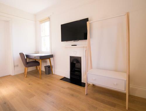 Hostal Longstowe Farmhouse