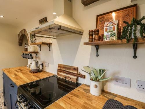 Periwinkle Cottage