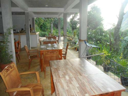 Hostal Rock Side Inn - Ella