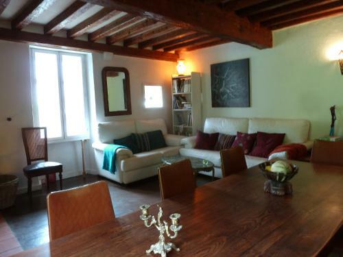 Bed & Breakfast Maison Bergoun