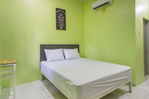 Hotel Oyo Life 2739 Pondok Nadila