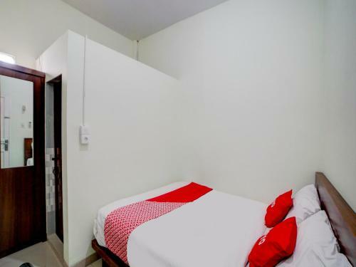 Hotel Oyo 90683 Teratai Homestay