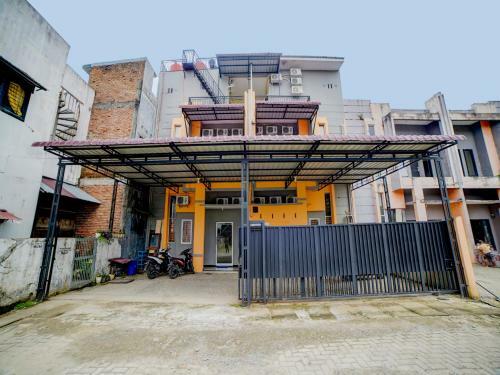 Hotel Oyo 90683 Teratai Homestay