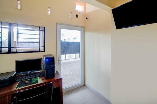 Hotel Oyo 90683 Teratai Homestay