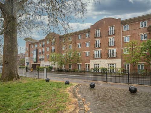 Apartamento Pass The Keys Smart 2 Bed 2 Bath Apt Parking Central Maidenhead