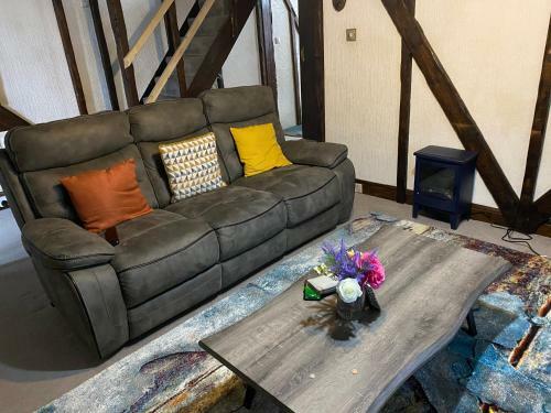 Beautiful 5 Bedroom House In Maidstone