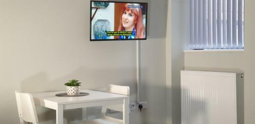 Maidstone Tower View Apartment