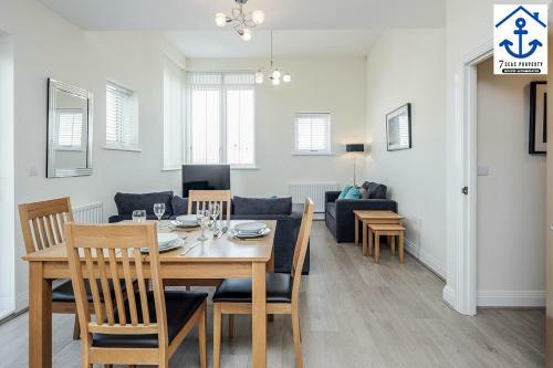 Luxury Apartment Maidenhead W Parking And Balcony