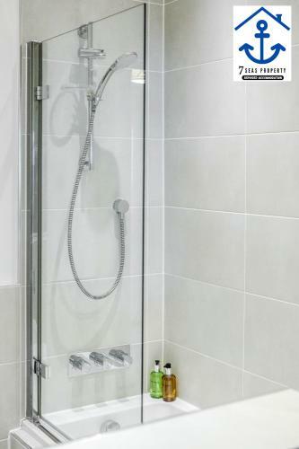 Luxury Apartment Maidenhead W Parking And Balcony