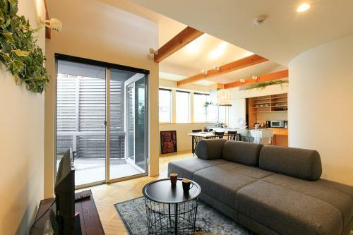 Hotel Trive Osu West