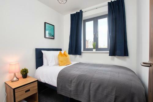 Beautiful 5 Bed House Manchester Sleeps8 Wparking