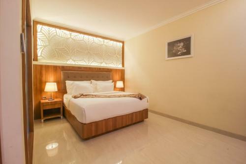 Ocean Beach Hotel Padang