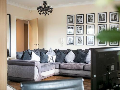 Pass The Keys Lovely 1 Bed Apartment Overlooking Albert Park