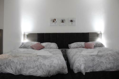 Lovely, Spacious 3 Bed House Close To City Centre