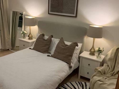 Cheerful 2-bed Cottage With 2 Free Parking Leeds