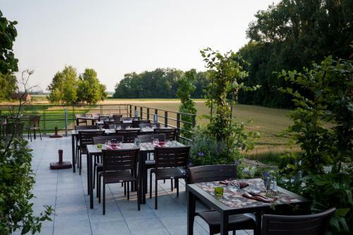 Hotel H�tel Restaurant Les Aliz�s