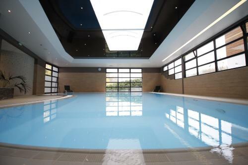 Hotel H�tel Restaurant Les Aliz�s