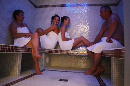 Hotel H�tel Restaurant Les Aliz�s