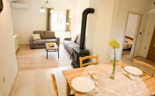 Apartments Beni