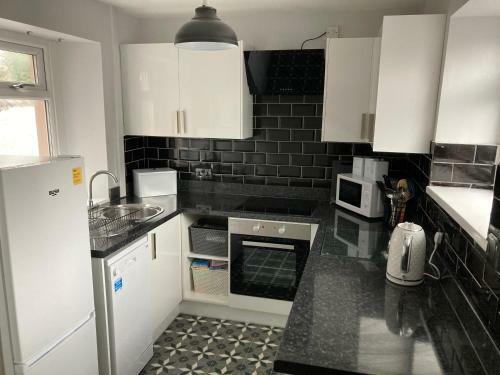 2 Bed Cottage With Private Off Street Parking, Haverigg