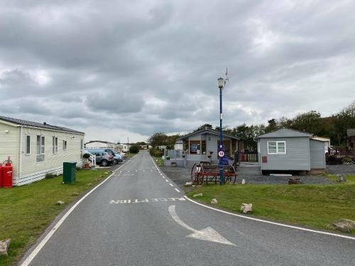 Holiday In Caravan