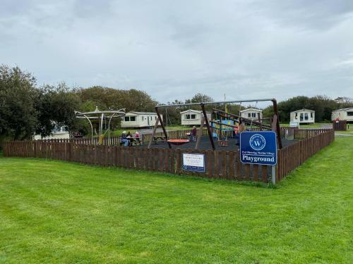 Holiday In Caravan