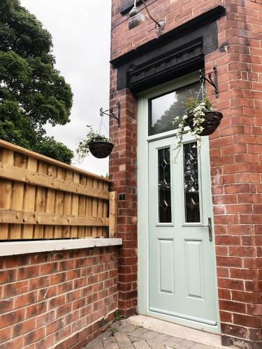 Newly Refurbished Apartment In Chapel Allerton, Leeds