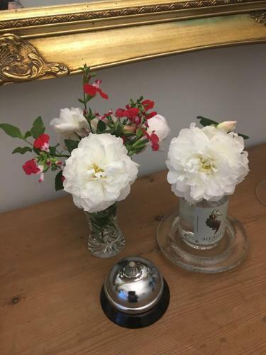 Hostal Cookshayes Country Guest House