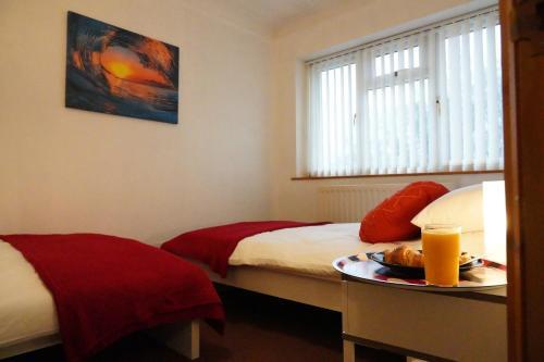 Crosslands Lodge