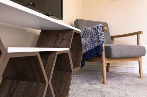 Waterside Lodge By Crew Homes