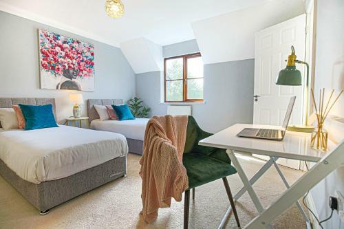 Executive Monkston Apartment By Crew Homes