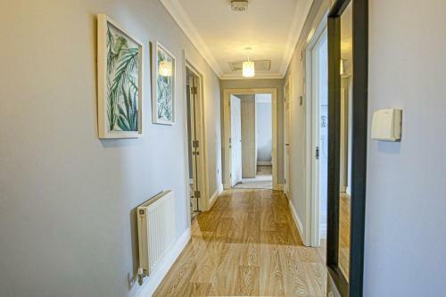 Executive Monkston Apartment By Crew Homes