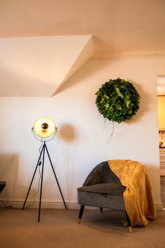 Executive Perivale Apartment By Crew Homes
