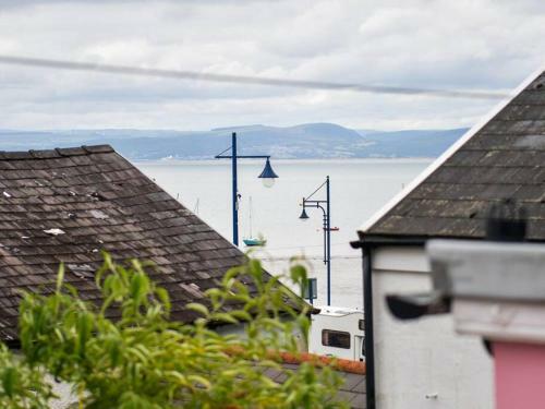 The Smugglers Hideout - Sleeps 4 - With Hot Tub
