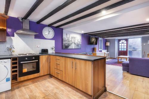 Large City Centre Apartment