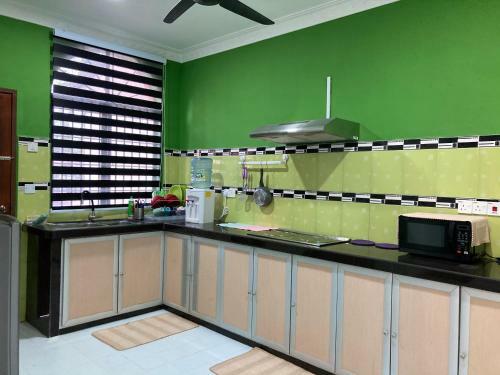 Hanna Homestay Kangar