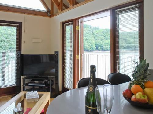 Inglenook Boathouse