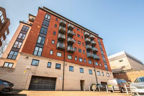 Apartamento Stunning Two Bedroom Flat City Centre With Parking