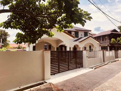 Dv Villa @ Angsana Sari