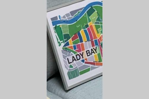 Lady Bay Apartments