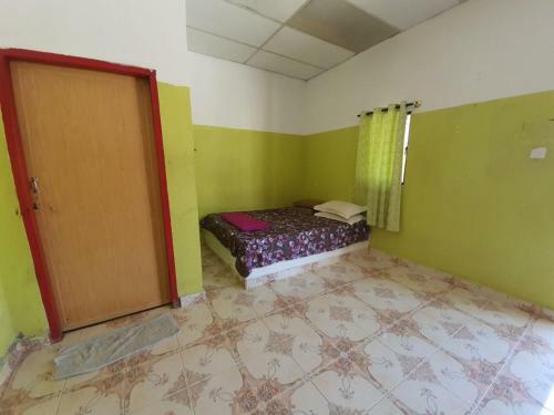 Hotel Oyo 90302 Dimuara Chalet Tok Bali