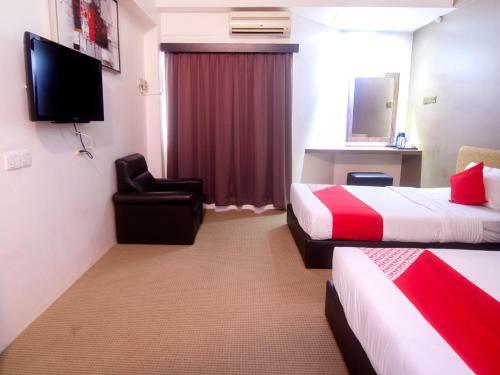 Hotel Oyo 979 Hua Kuok Inn