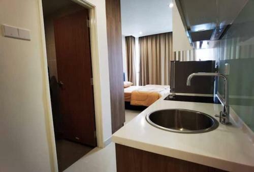 Apartamento Ricky's Homestay Kozi Square