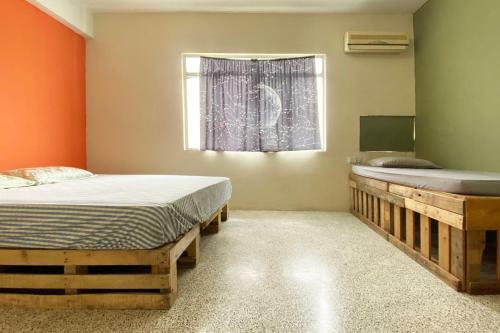 Oyo Home 90295 Beacon Homestay Kuching