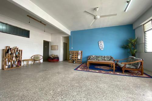 Oyo Home 90295 Beacon Homestay Kuching