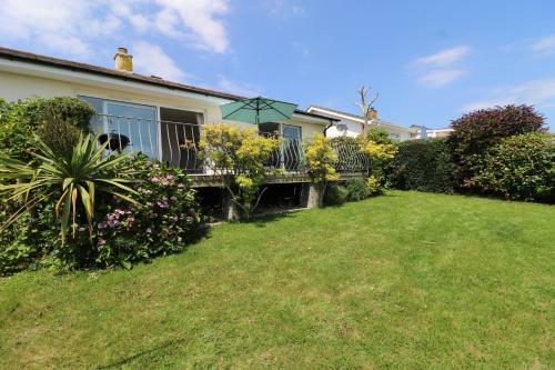 Holiday Home With Estuary Views, Parking & Balcony