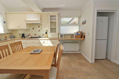 Holiday Home With Estuary Views, Parking & Balcony