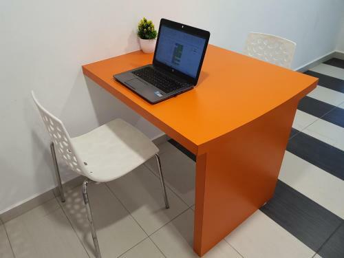 Apartamento Explore The World At The Ceo Studio Penang - Netflix