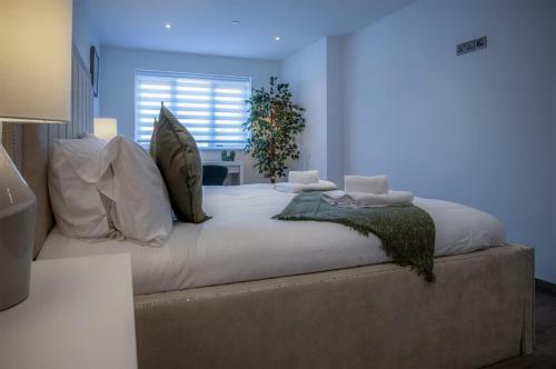 Sunrise - 5 Bedroom Luxurious Holiday Home - Pendine